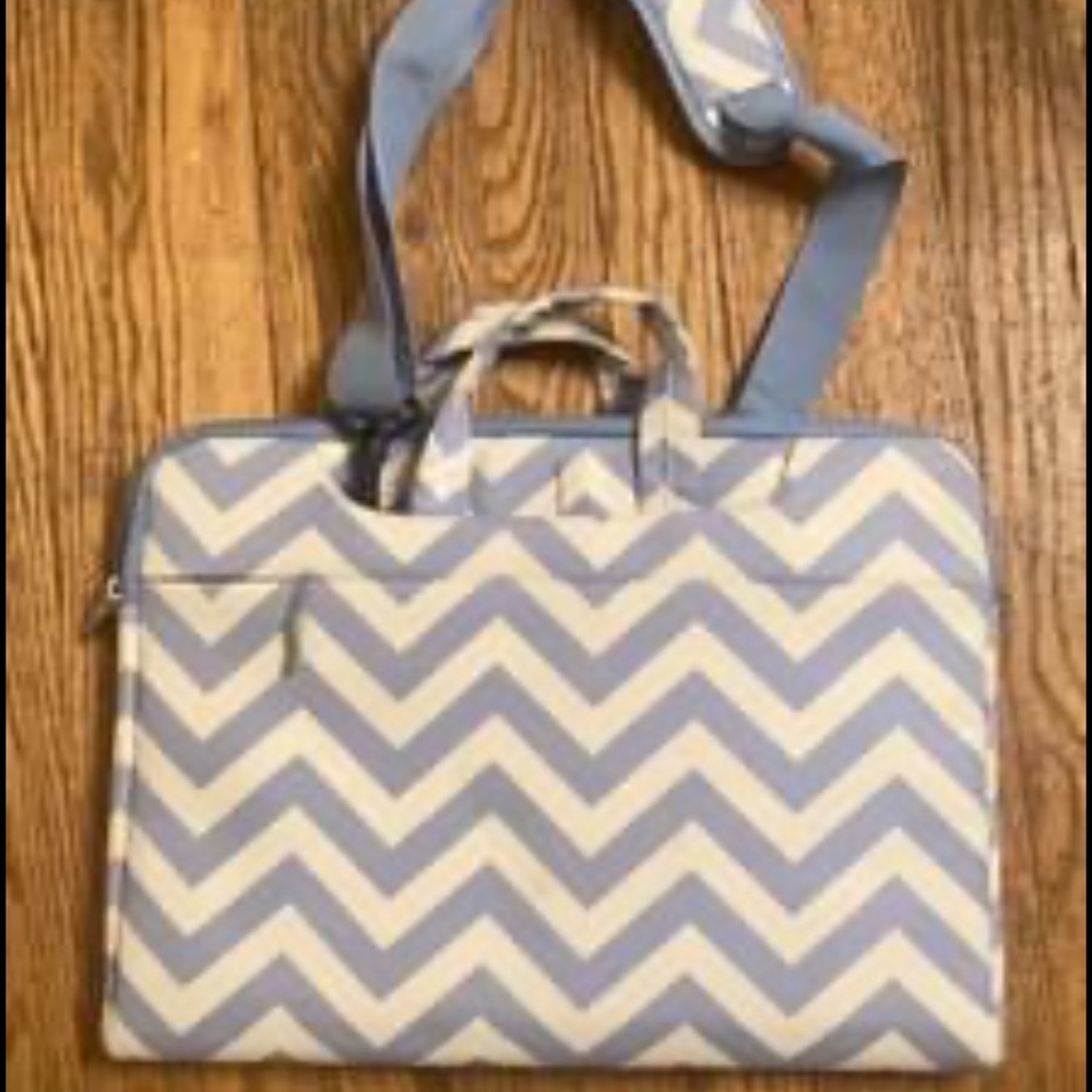 Laptop bag
